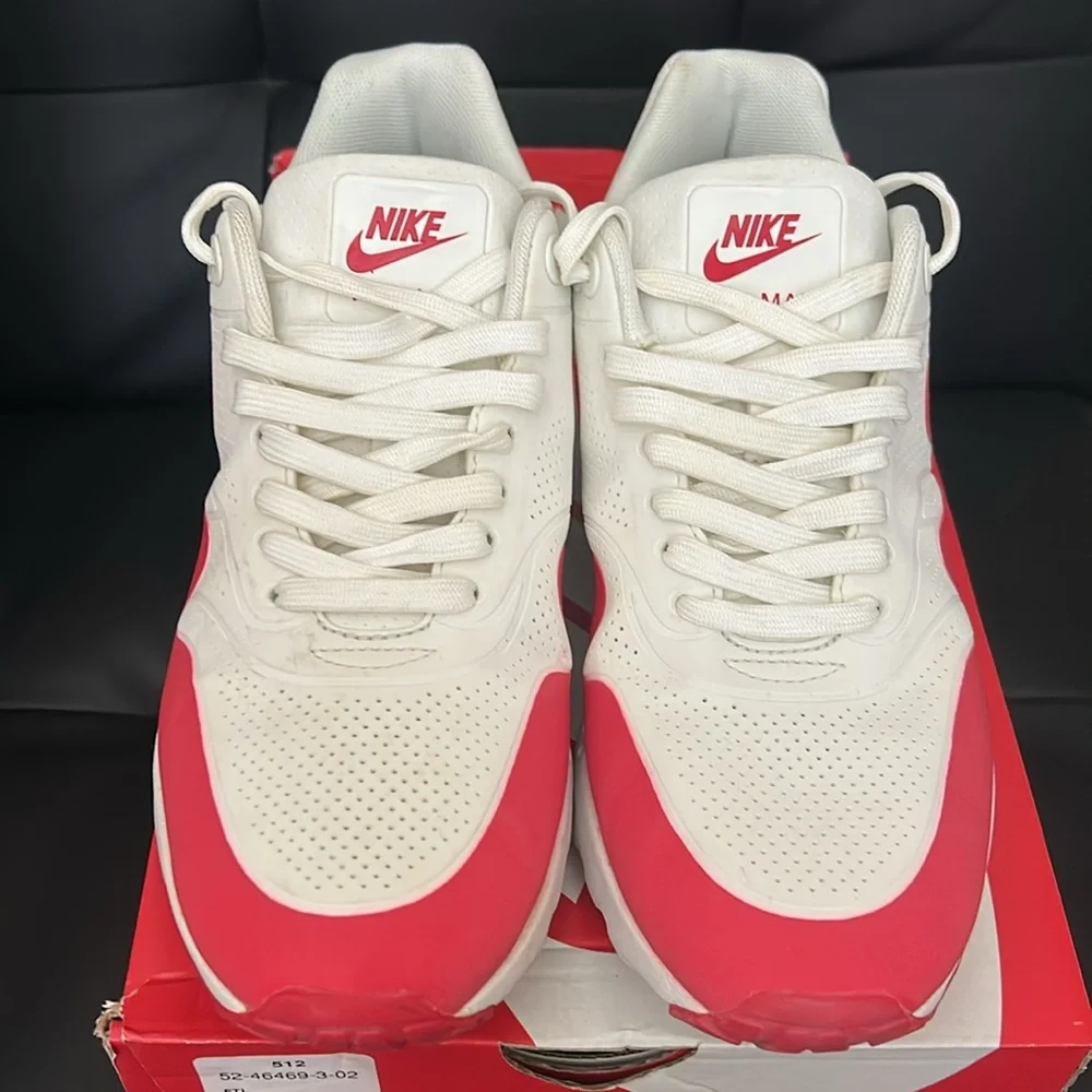 Nike women’s Air Max 1 Ultra Moire
